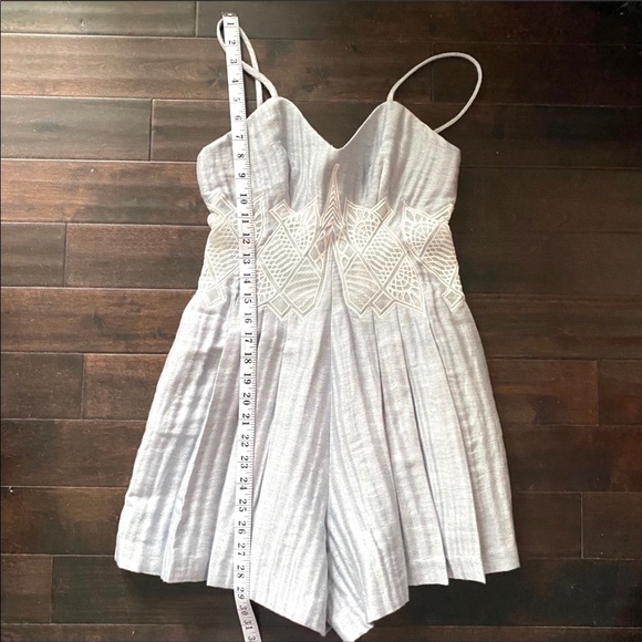 🦋 Jonathan Simkhai Pleated Linen Lattice Romper NWT - Picture 11 of 16
